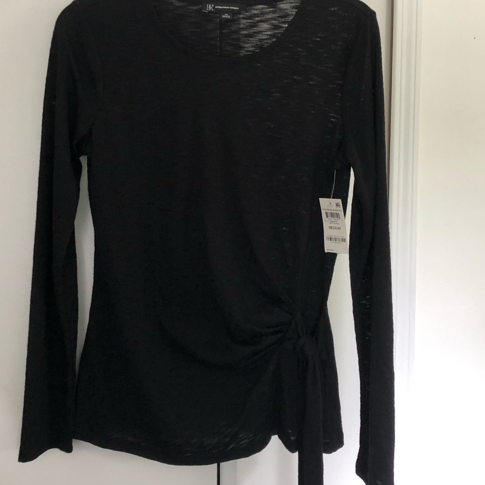 Lightweight black shirt with tie